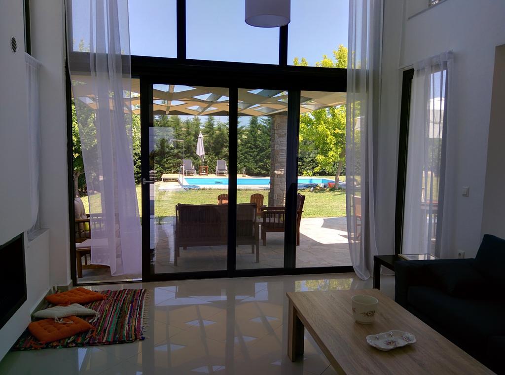 Sunny Sani Luxury Villas الغرفة الصورة